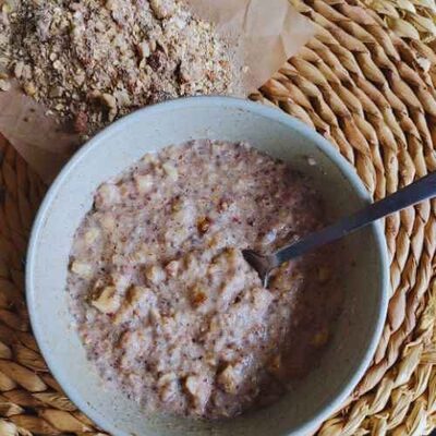 Quick and Healthy Breakfast Ideas. DIY Instant Oats.