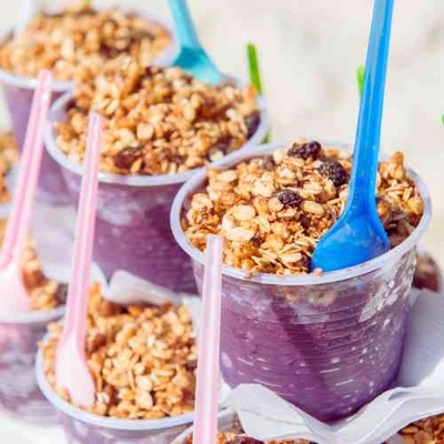 Why Roasted Almond Crunch is the Acai Bowl Granola